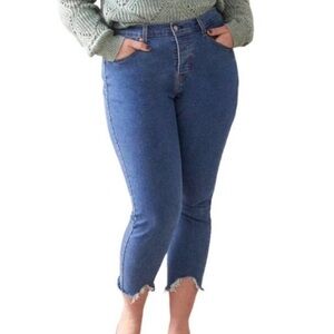 LEVI’S Wedgie Skinny blue denim jeans women’s size 20 W high rise raw frayed hem